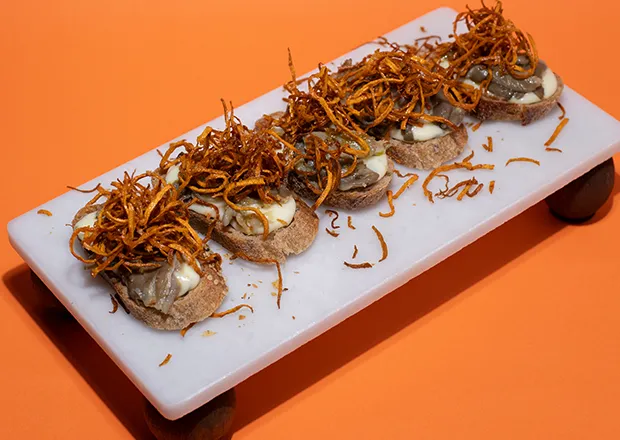 MANTAR TAPAS